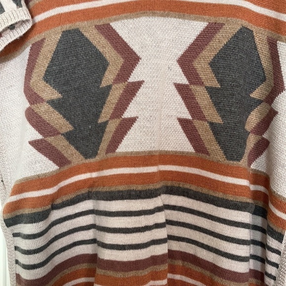 design History Aztec vest . M/L - Picture 6 of 7